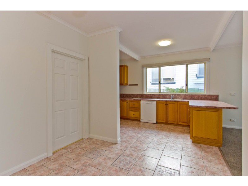 9 Walkers Avenue, Newnham TAS 7248