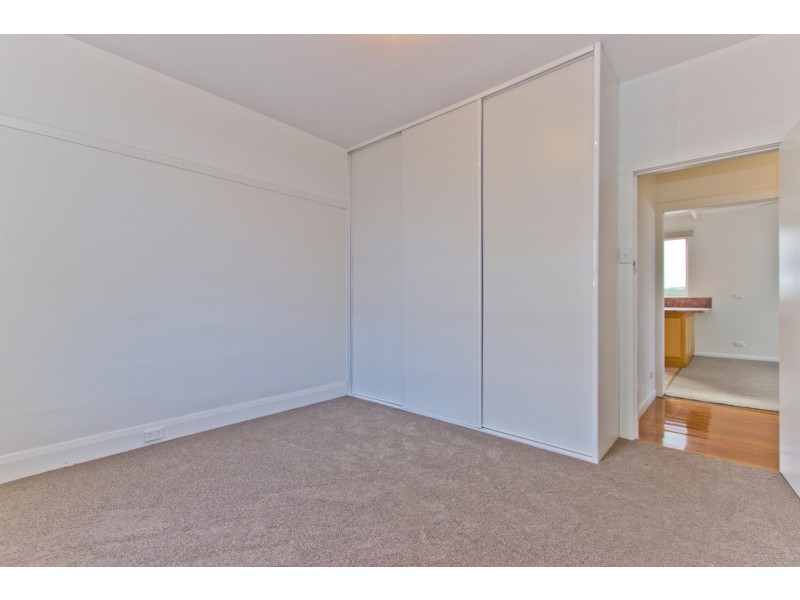 9 Walkers Avenue, Newnham TAS 7248