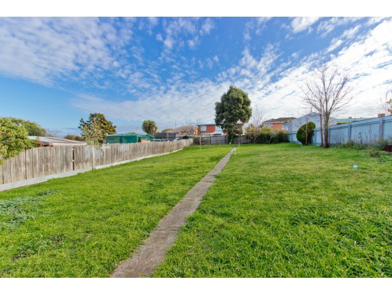 9 Walkers Avenue, Newnham TAS 7248
