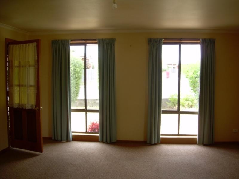 1/148 Alanvale Road, Newnham TAS 7248