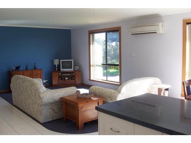 6 Dunning Avenue, George Town TAS 7253