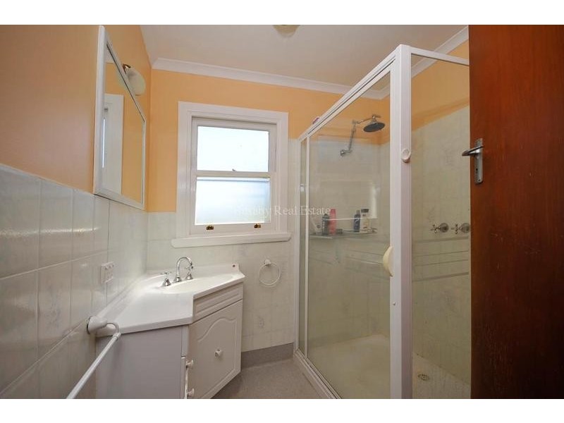 15 Dorset Place, Kings Meadows TAS 7249