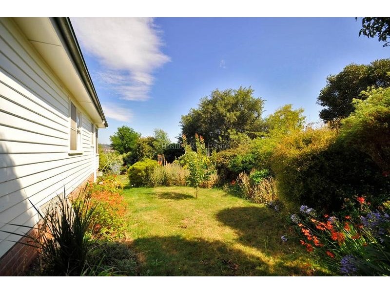 15 Dorset Place, Kings Meadows TAS 7249