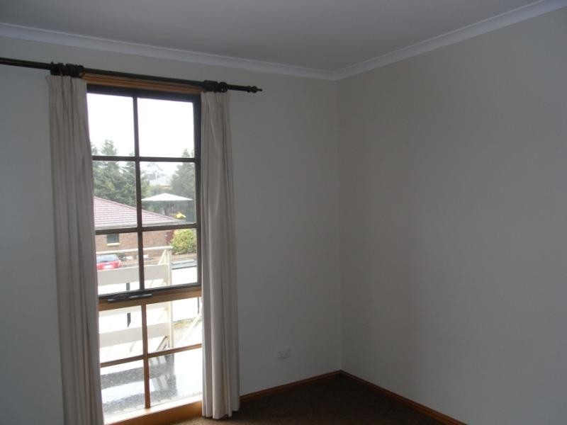 33/12 Casino Rise Prospect, Prospect TAS 7250