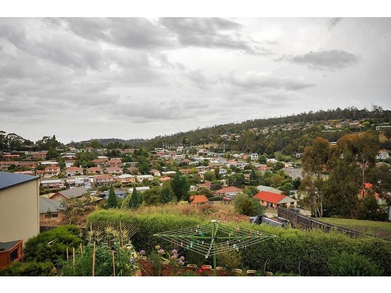 7 Grenadier Court, Trevallyn TAS 7250