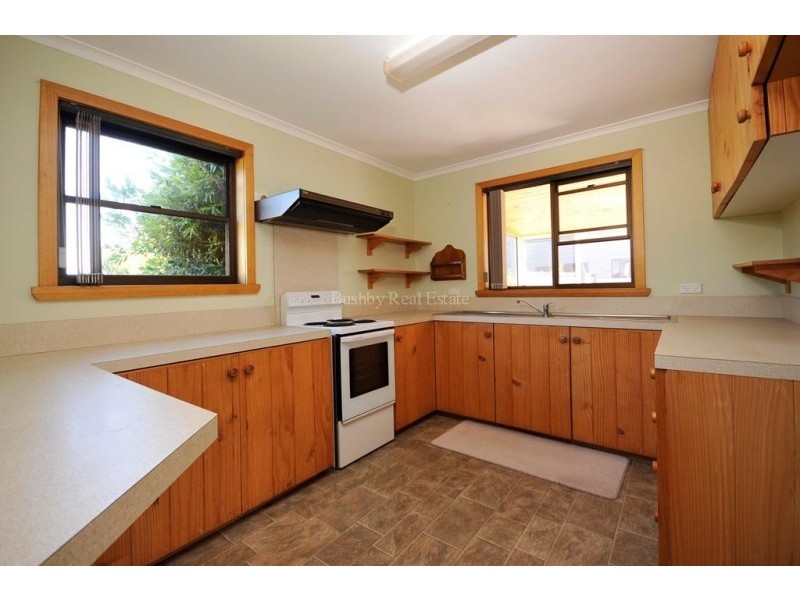 33 Gunn Parade, Low Head TAS 7253