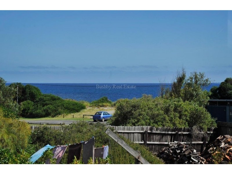 33 Gunn Parade, Low Head TAS 7253
