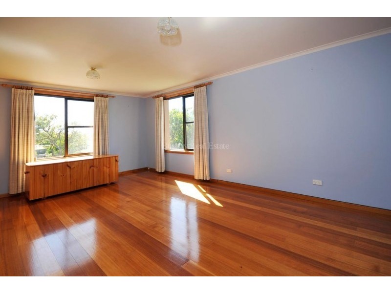 33 Gunn Parade, Low Head TAS 7253