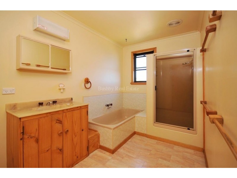 33 Gunn Parade, Low Head TAS 7253