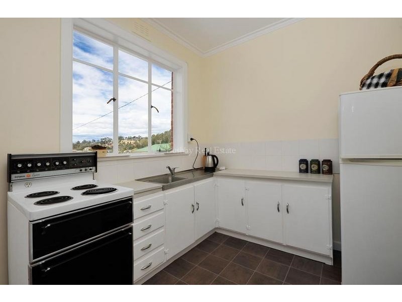 25 Bond Street, Kings Meadows TAS 7249