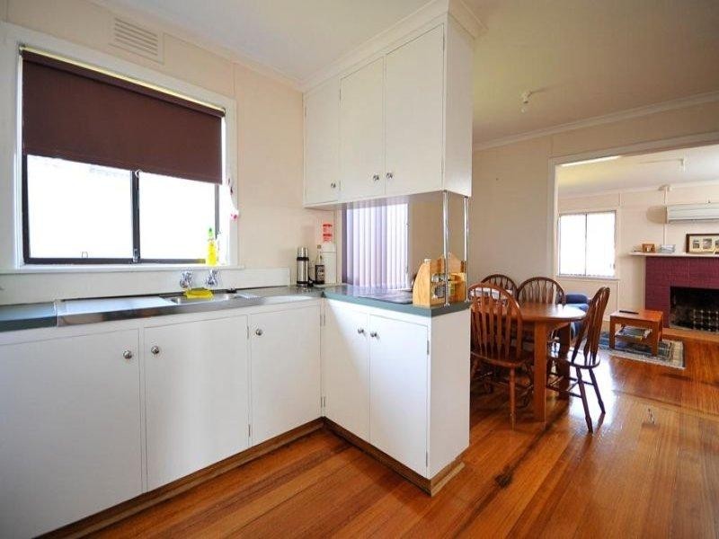 57 Mayfield Street, Mayfield TAS 7248