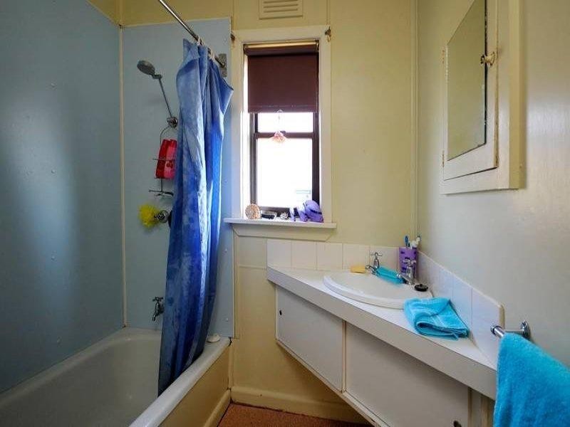 57 Mayfield Street, Mayfield TAS 7248