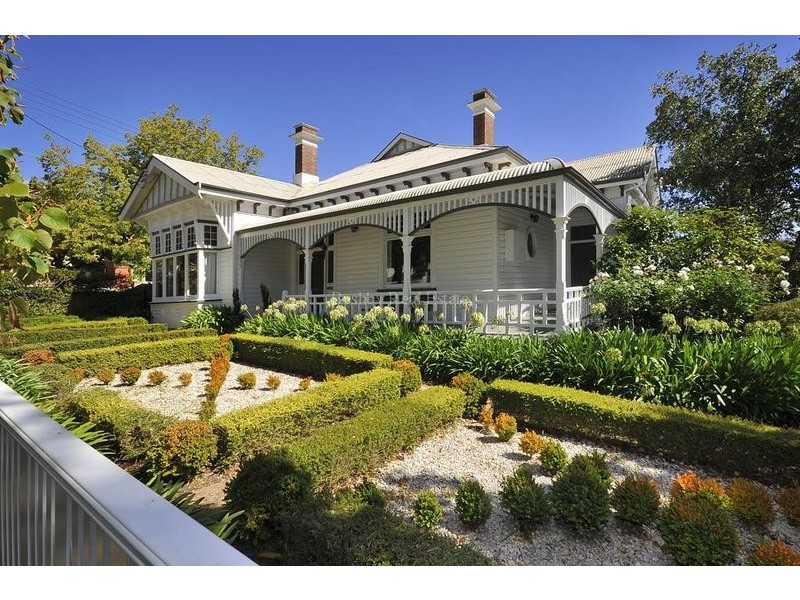 6 Lime Avenue, Newstead TAS 7250