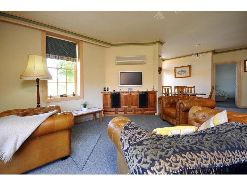 11 St John Crescent, Launceston TAS 7250