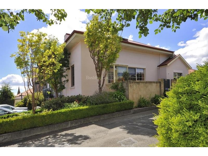 11 St John Crescent, Launceston TAS 7250