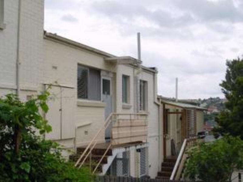 2/6 Maitland Street, West Launceston TAS 7250