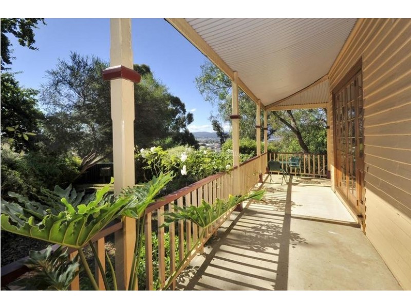 1 Gorge Road, Trevallyn TAS 7250