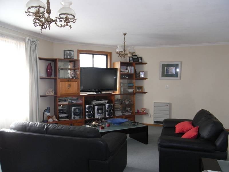 6 Meredith Crescent, South Launceston TAS 7249