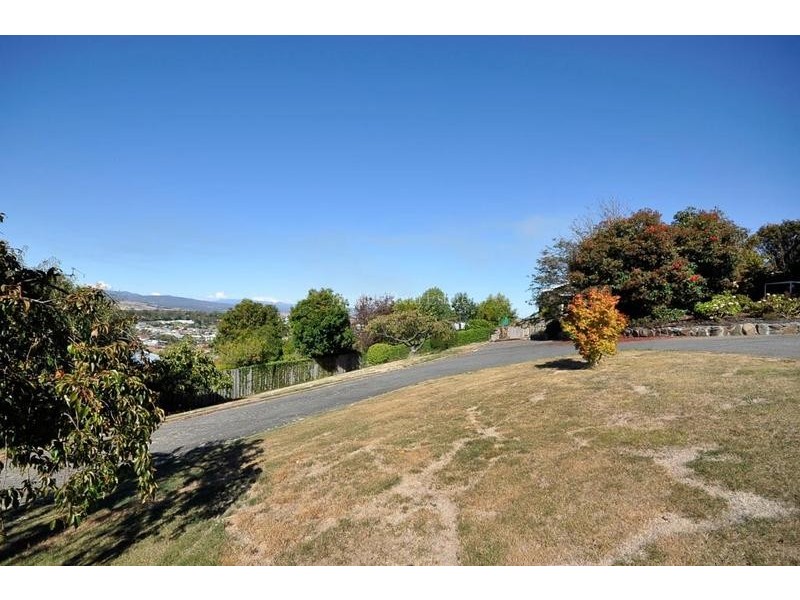 71 Riseley Street, Kings Meadows TAS 7249