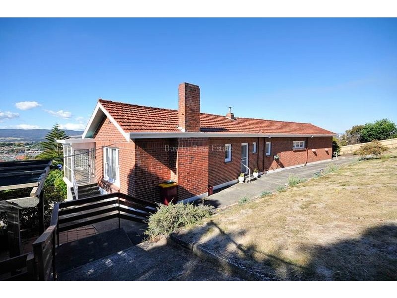71 Riseley Street, Kings Meadows TAS 7249