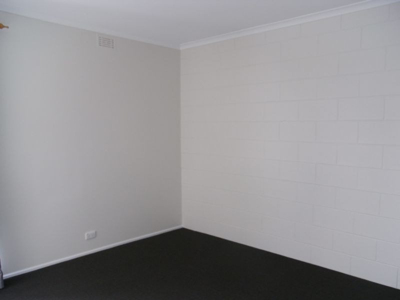 2/22 Bishops Drive, Newnham TAS 7248