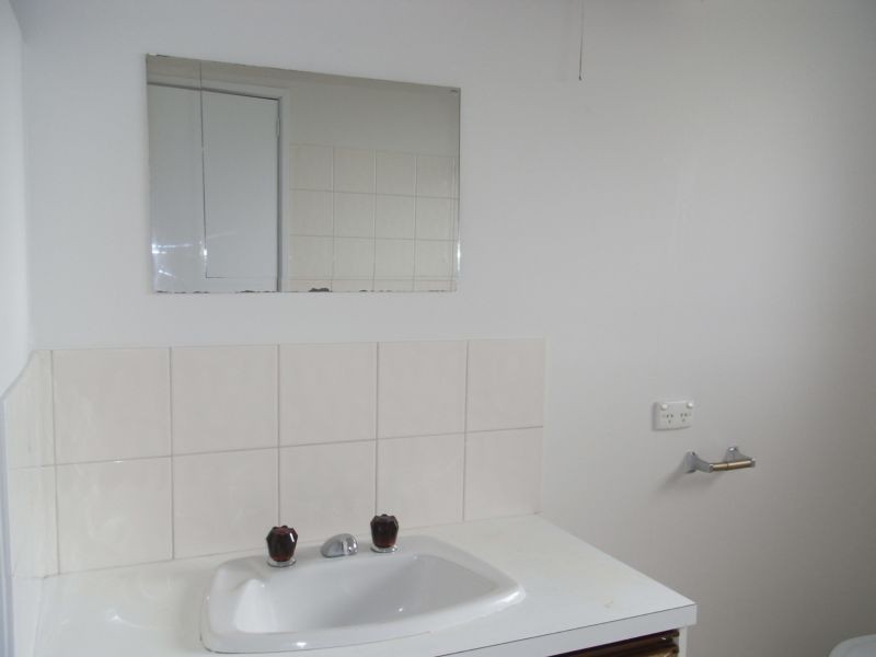 2/22 Bishops Drive, Newnham TAS 7248