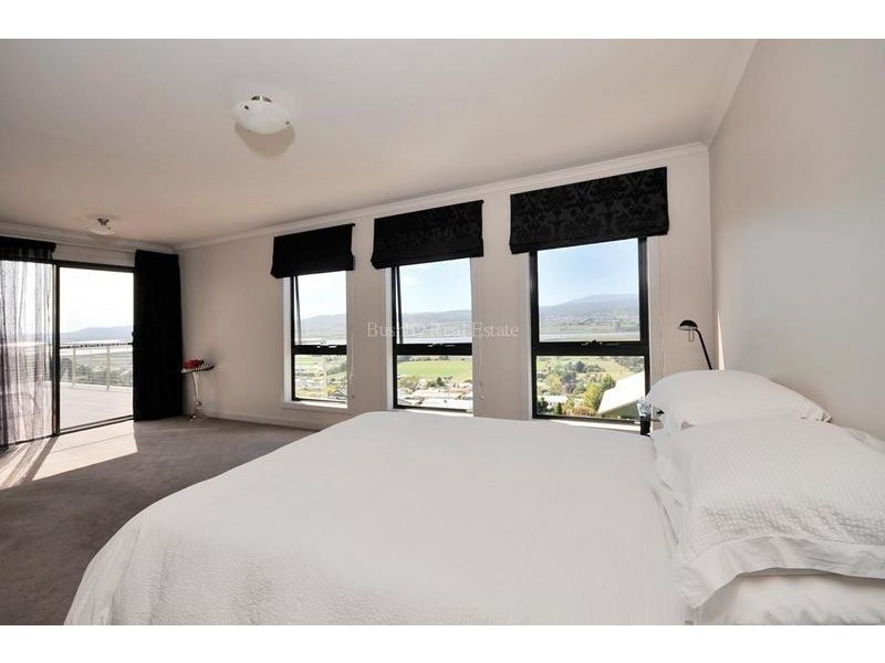 19 Allison Avenue, Riverside TAS 7250