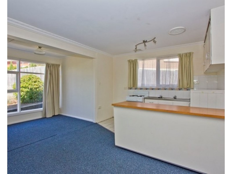 1/11 Balaka Place, Newstead TAS 7250