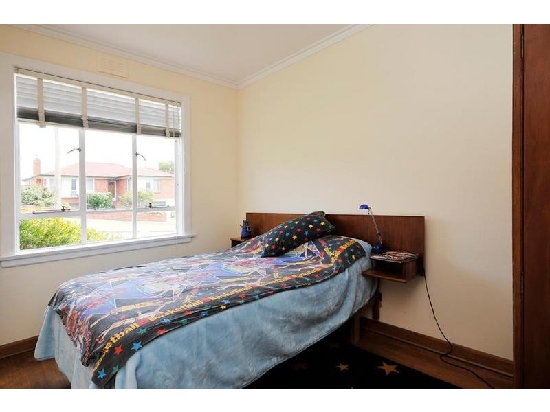 25 Bond Street, Kings Meadows TAS 7249