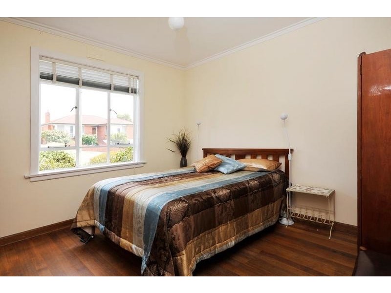 25 Bond Street, Kings Meadows TAS 7249