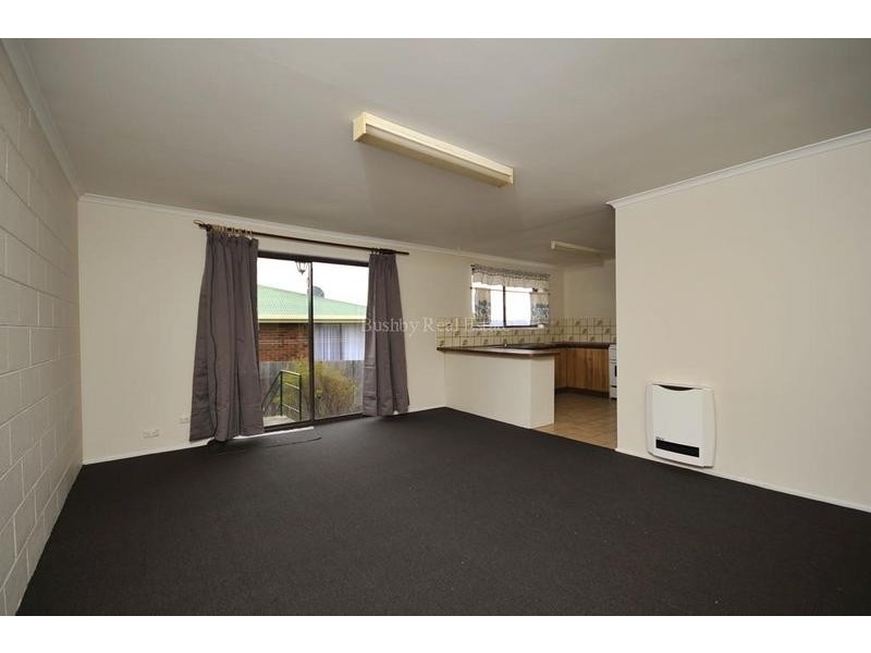 2/22 Bishops Drive, Newnham TAS 7248