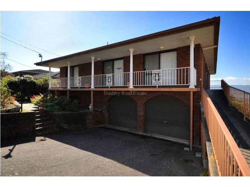 14 Whitford Grove, Trevallyn TAS 7250