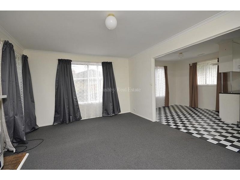 32 Ti-Tree Crescent, Rocherlea TAS 7248