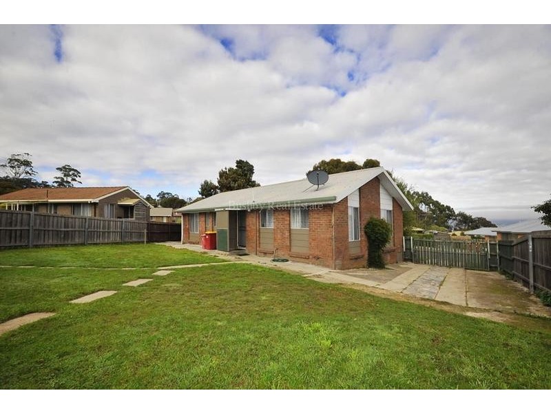 32 Ti-Tree Crescent, Rocherlea TAS 7248
