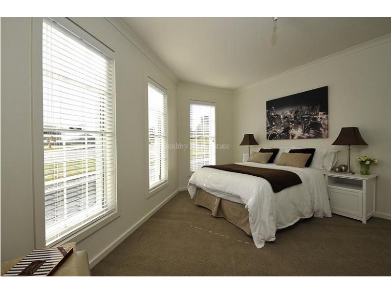 8 Richings Drive, Youngtown TAS 7249