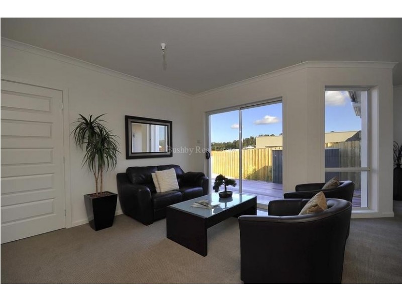 8 Richings Drive, Youngtown TAS 7249