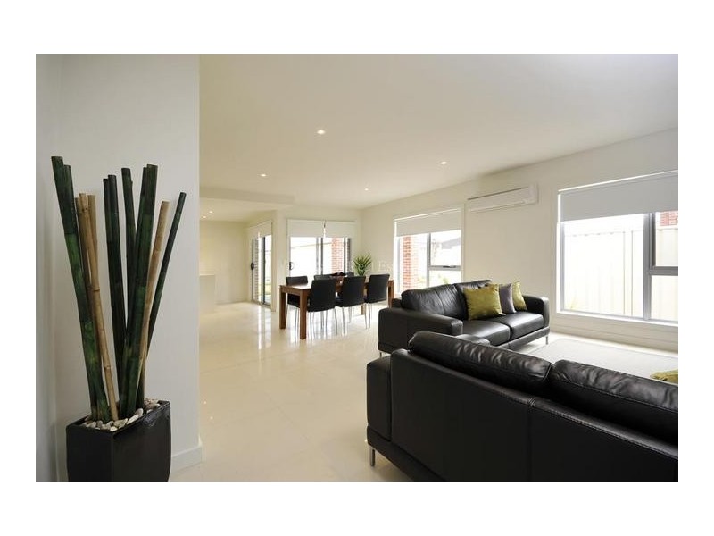 4/25 Fairway Crescent, Shearwater TAS 7307