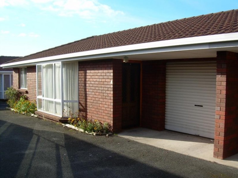 2/58 Joffre Street, Mowbray TAS 7248