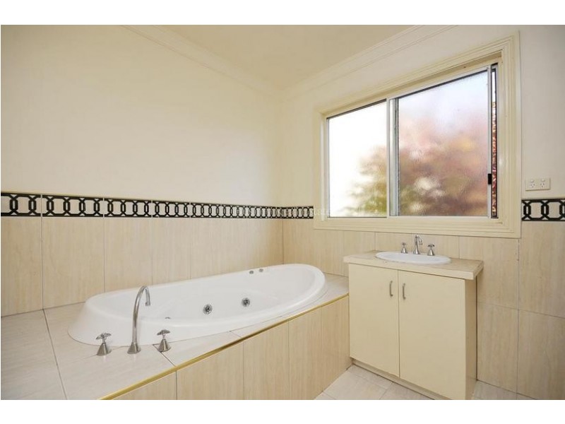 33 Fairthorne Road, Trevallyn TAS 7250