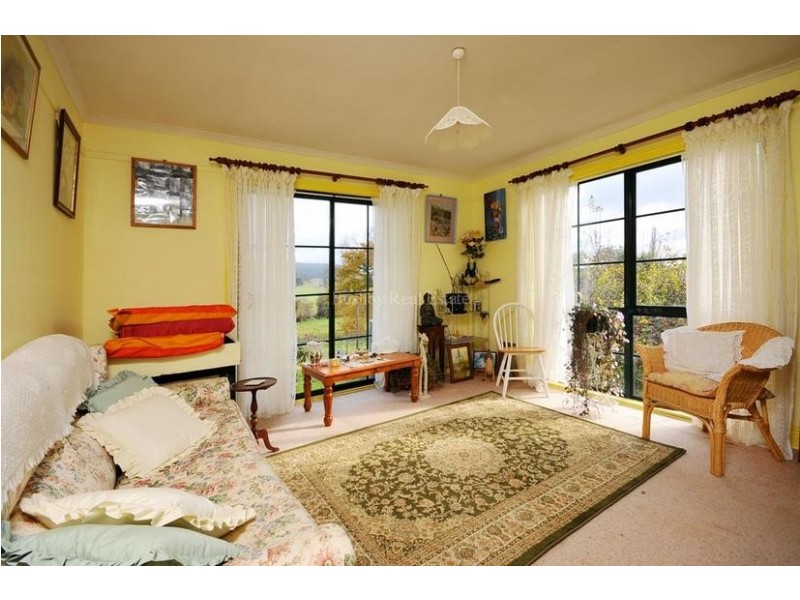 180 Greaves Road, Flowery Gully TAS 7270