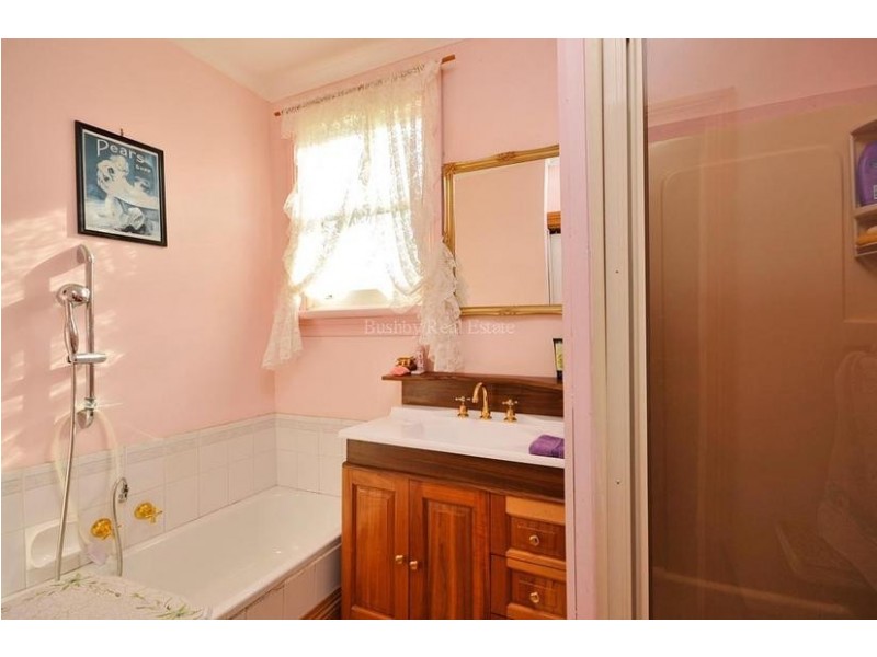 180 Greaves Road, Flowery Gully TAS 7270