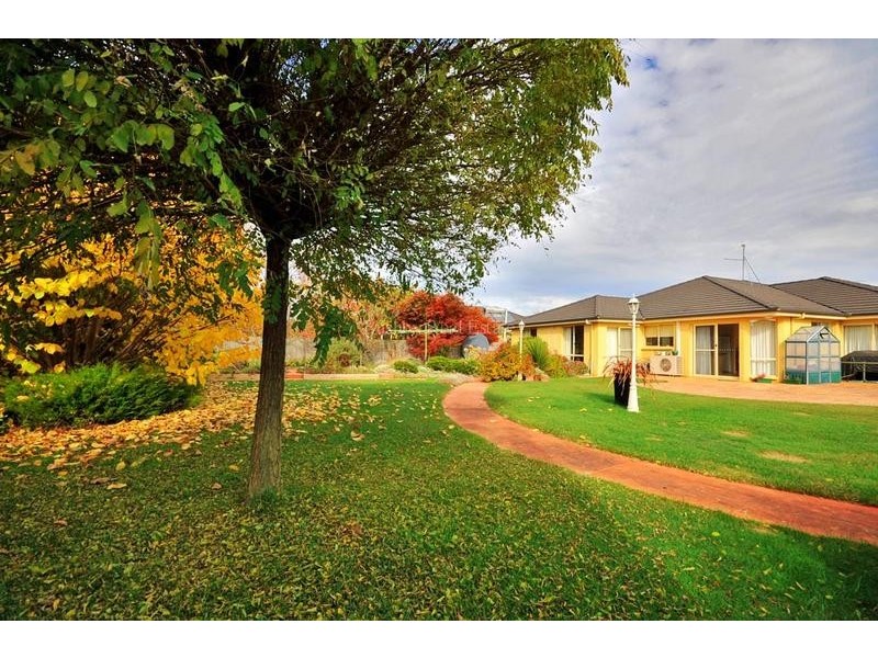 8 Holyman Drive, Prospect Vale TAS 7250
