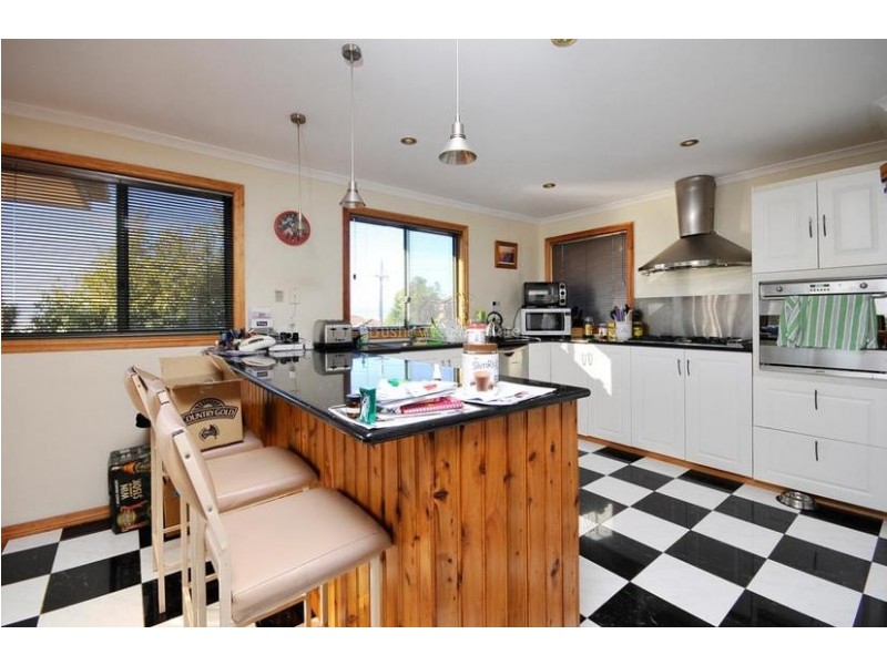 4 Brighton Court, Trevallyn TAS 7250