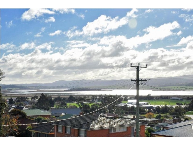 11 Andrea Place, Riverside TAS 7250