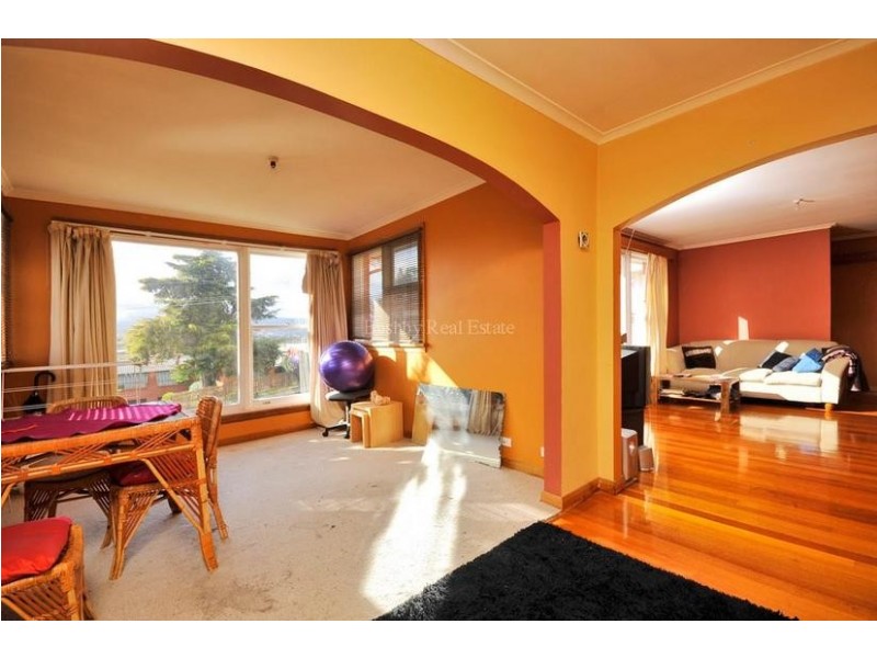 11 Andrea Place, Riverside TAS 7250