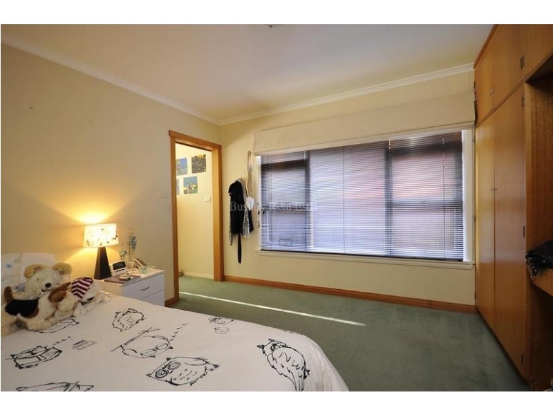 6 Snow Street, Newnham TAS 7248