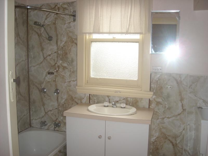 2/21 Verdun Street, Mowbray TAS 7248