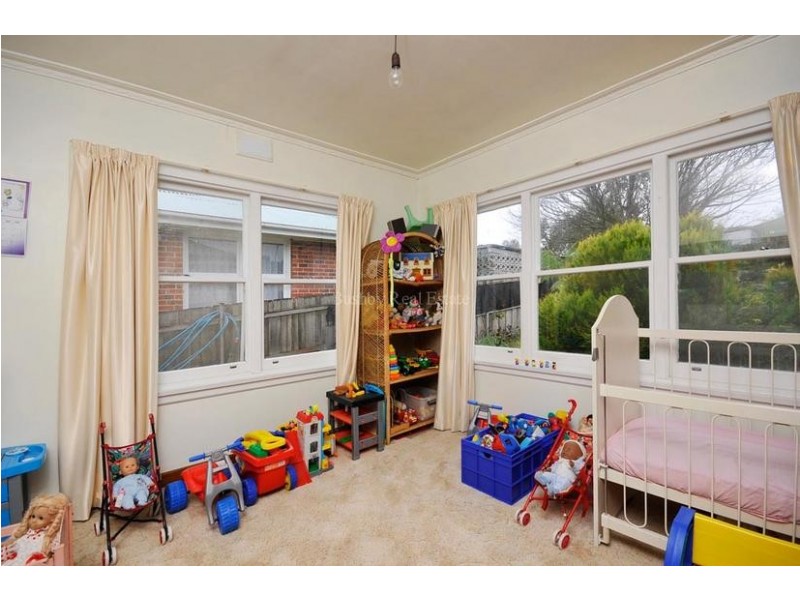 5 Waroona Street, Youngtown TAS 7249