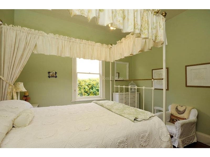 9 Delamere Crescent, Trevallyn TAS 7250