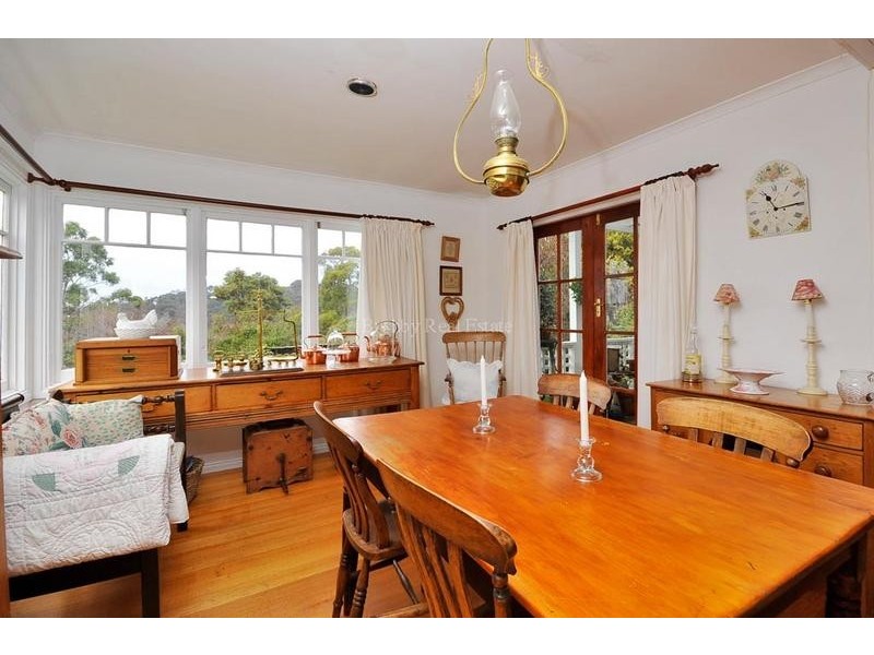 9 Delamere Crescent, Trevallyn TAS 7250